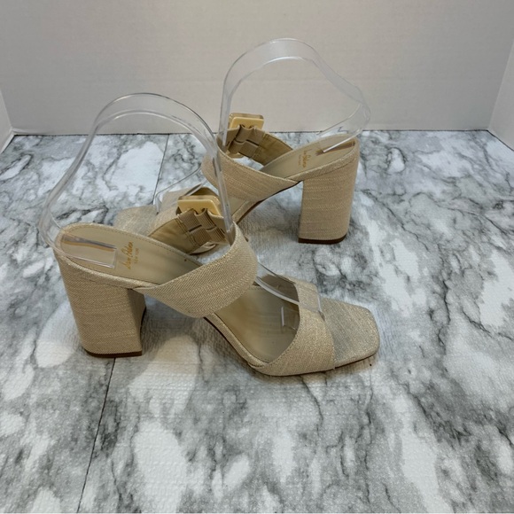 Sam Edelman New York sandal heels tan/gold tone , large buckles, very elegant.